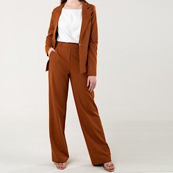 blazer alfaiataria marrom guizela 250x250 1