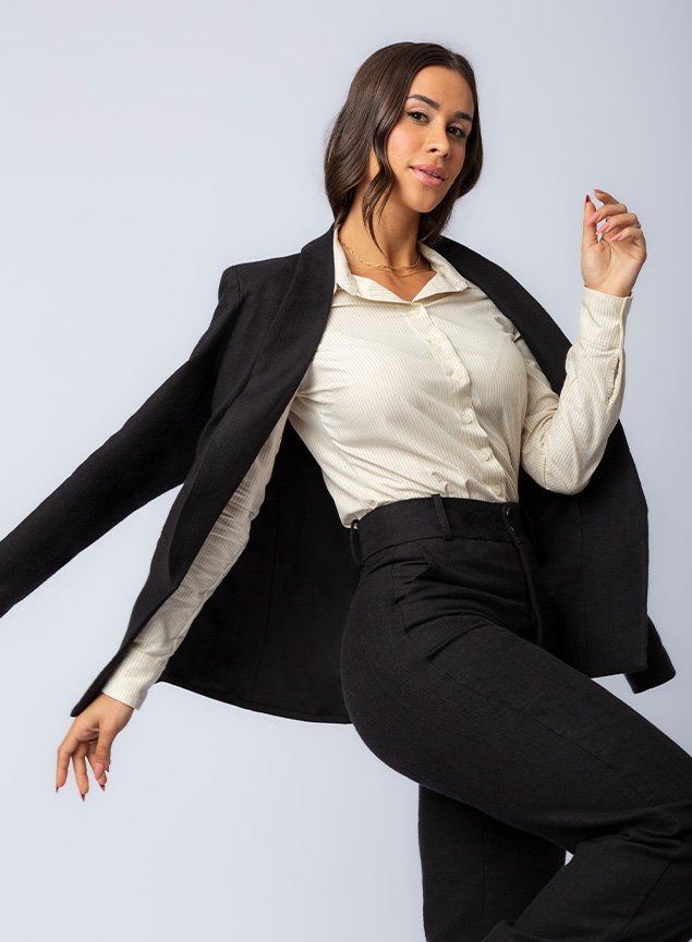 Blusa Branca CalÇa Jeans Camisa Social E Gravata Sapato CalÇa