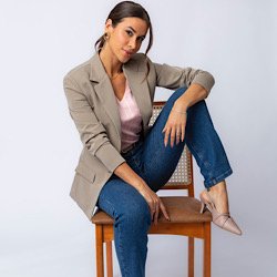 Blazer Alfaiataria com Cinto Bege Oriana 250x250 2