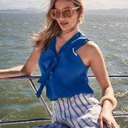 250x250 regata azul annelise e calca listrada kailani 1