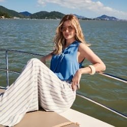 250x250 regata azul annelise e calca listrada kailani 3