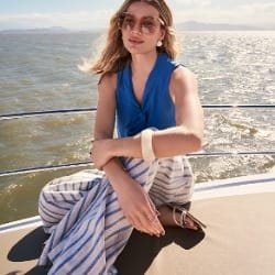 250x250 regata azul annelise e calca listrada kailani