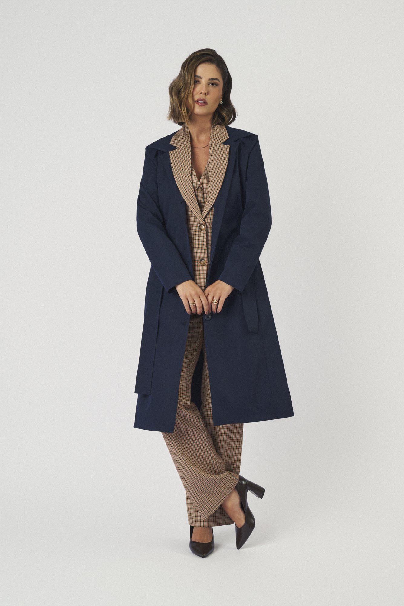 Trench Coat Alfaiataria Gabardine Impermeável Longo Marinho Manuelle